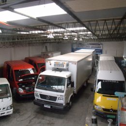 Instalación de equipos de refrigeración flota de camiones